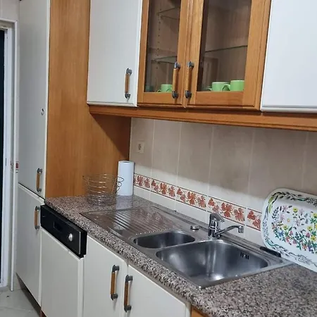 Δωμάτια σε οικογενειακή κατοικία Risa Αλμπουφέιρα